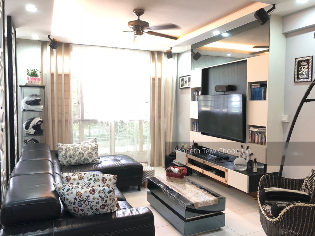 Blk 213A Compassvale Lane (Sengkang), HDB 5 Rooms #203295701
